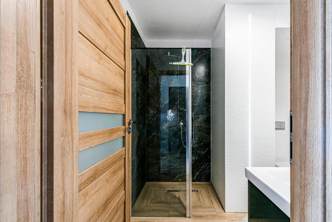 Optilocus Apartament *